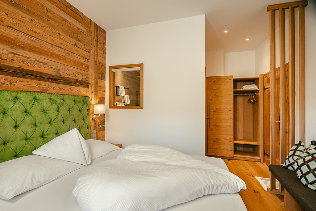 Doppelzimmer Standard EICHE klein&fein Hotel zum Weissensee Kärnten Doppelzimmer Standard EICHE klein&fein Hotel zum Weissensee Kärnten